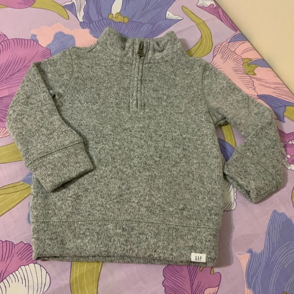 Like New Baby Gap Knit 1/4 Zip Gray Sweater Unisex